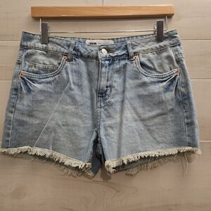 {8} Zara Fringe Hem Denim Shorts Blue